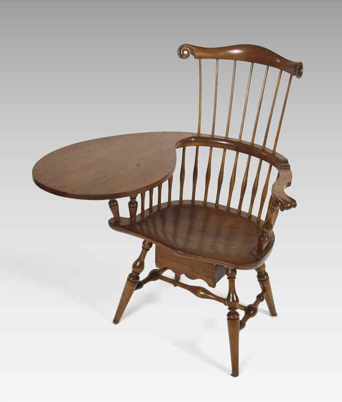 Appraisal: COMB BACK WINDSOR STYLE WRITING CHAIR Turn of the century