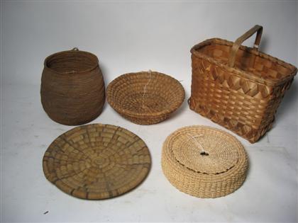 Appraisal: Five piece woven basketsIncluding piece woven grass basket and round