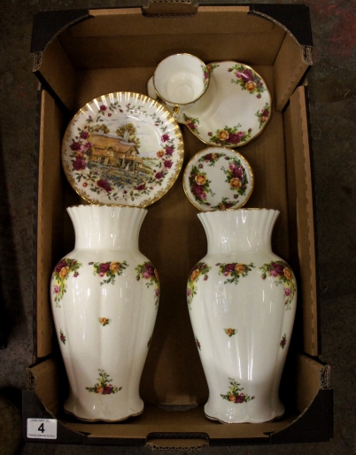 Appraisal: Royal Albert Old Country Roses pair large Vases Tennis set