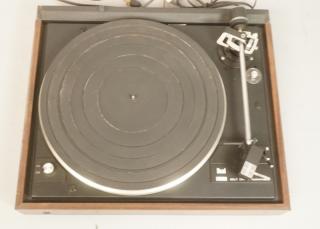 Appraisal: DUAL Belt Drive Turntable Walnut base with s DUAL Belt