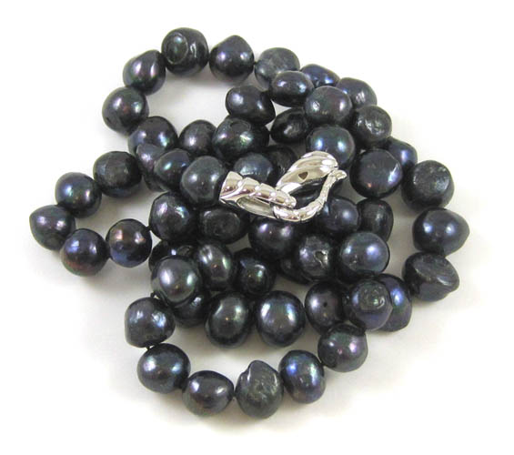 Appraisal: BLACK PEARL AND STERLING SILVER NECKLACE - inches in length