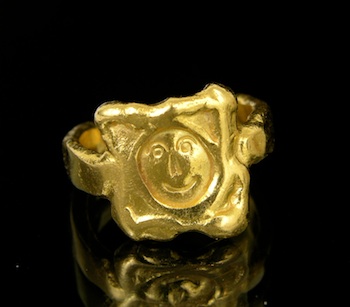 Appraisal: A Jean Mahie One of a Kind k Gold Signet