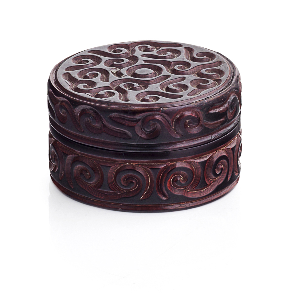 Appraisal: CARVED GURI LACQUER BOX AND COVER MING DYNASTY of circular