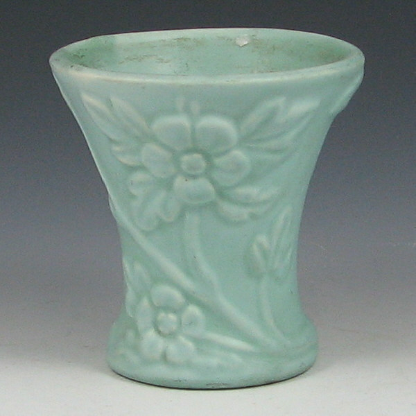 Appraisal: Hull Crab Apple Vase - Mint Crab Apple vase in