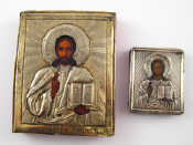 Appraisal: A small Russian th century icon of Christ Pantocrator with