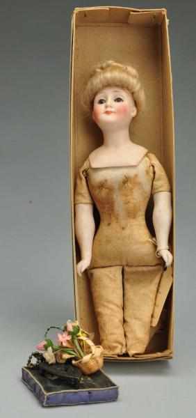 Appraisal: Kestner Gibson Girl Lady Doll Description German bisque shoulder head