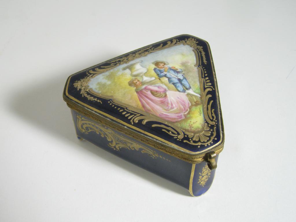 Appraisal: A th Century Serves style Porcelain triangular Casket with hinged