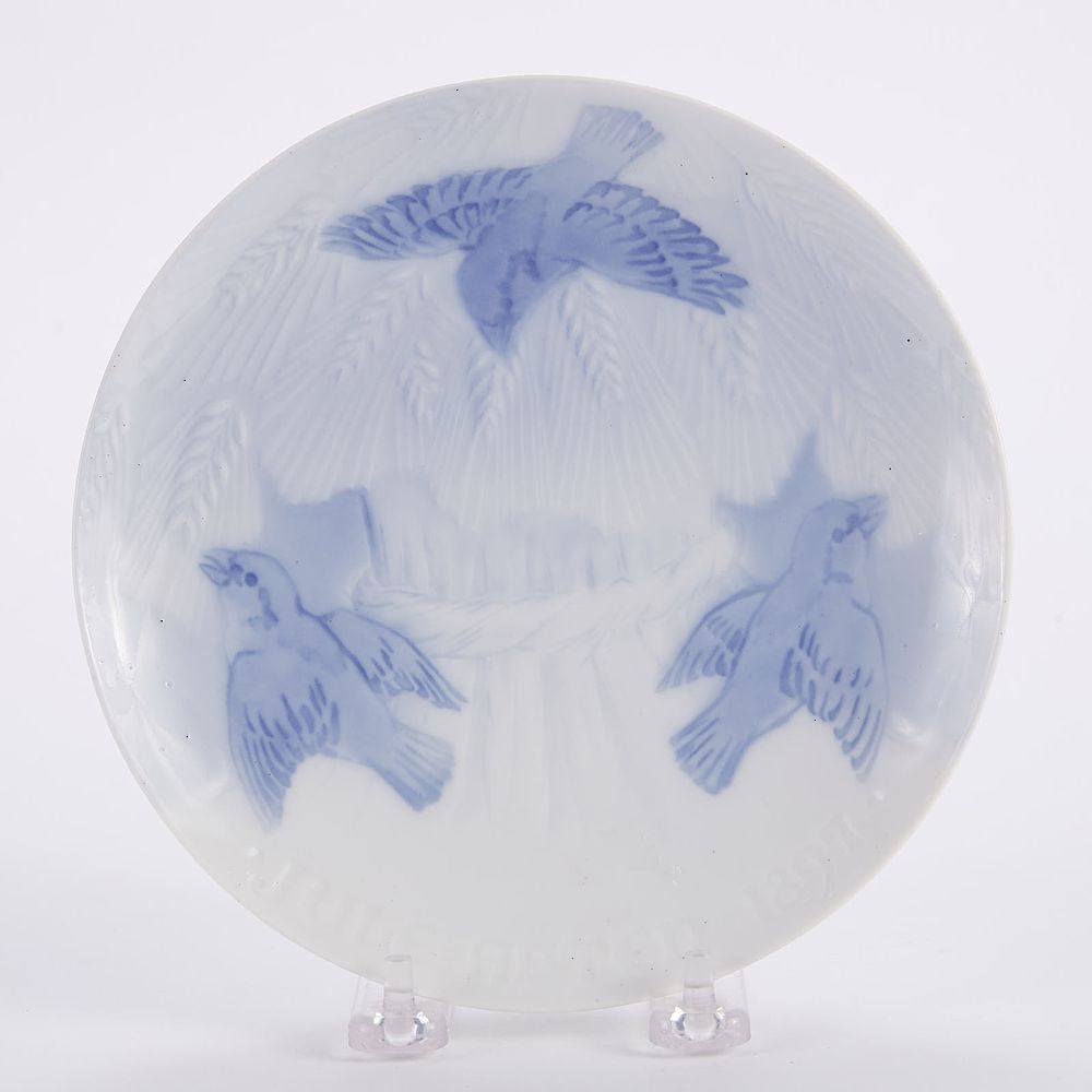 Appraisal: Bing and Grondahl Christmas Plate Bing and Grondahl Denmark Blue