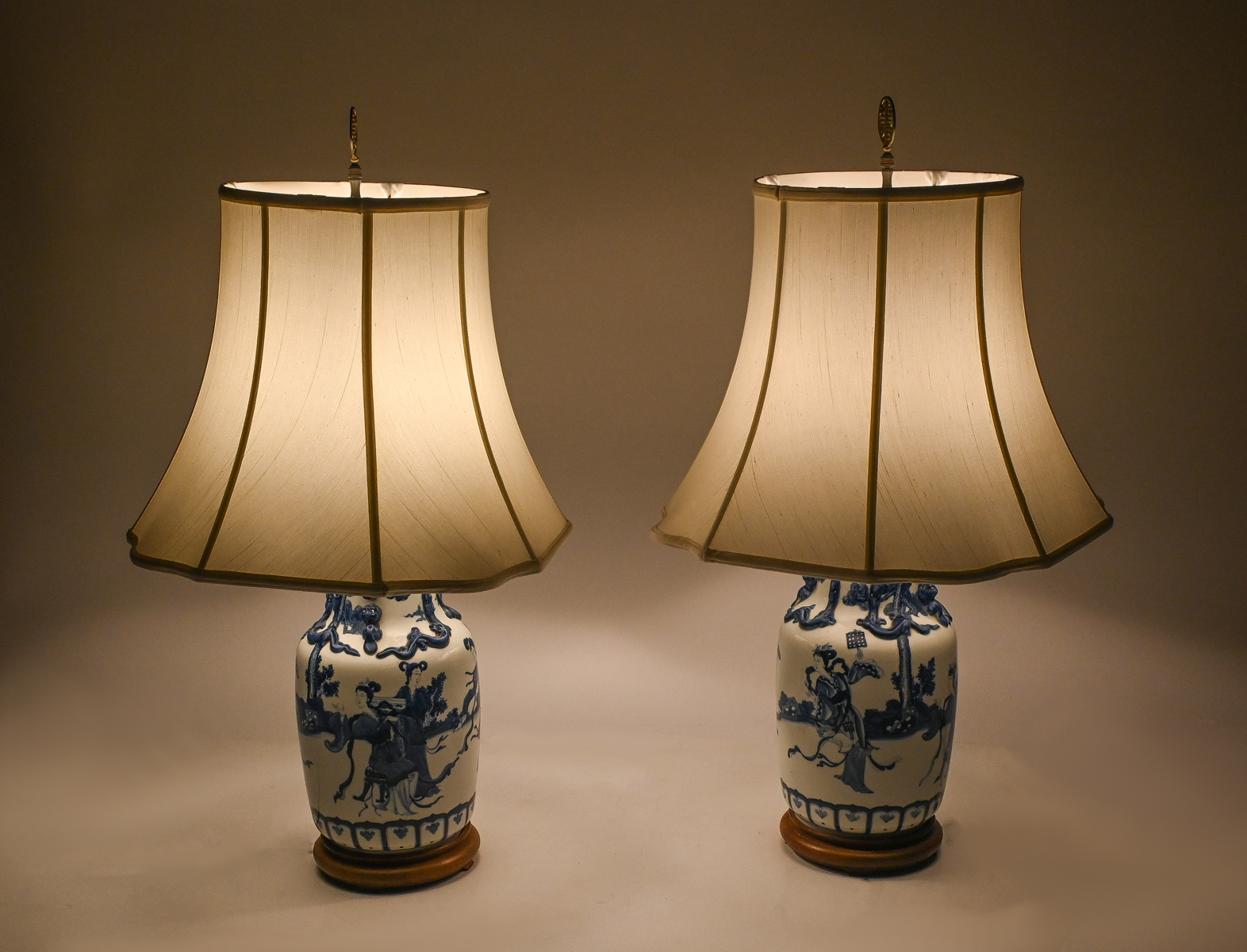 Appraisal: PAIR OF CONTEMPORARY CHINESE BLUE WHITE LAMPS Chinese blue white