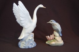 Appraisal: LLADRO BIRD FIGURE NAO GOOSE FIGURE