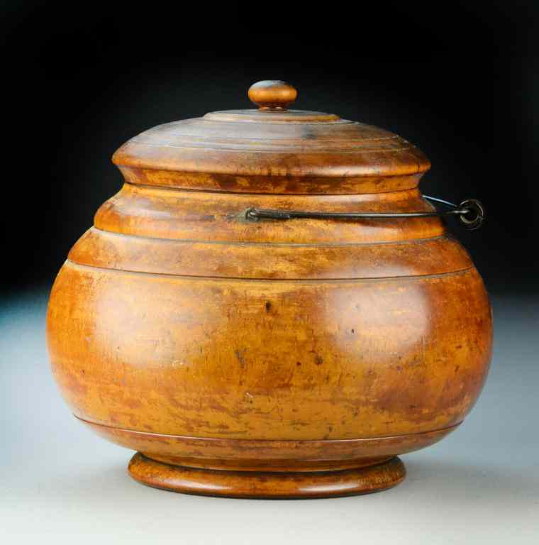 Appraisal: A Very Large Peaseware Turned Wood Spice JarHaving bold turnings