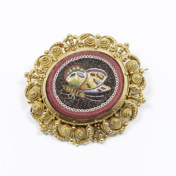 Appraisal: MICRO-MOSAIC BROOCH ca Yellow gold Charming oval brooch the centre