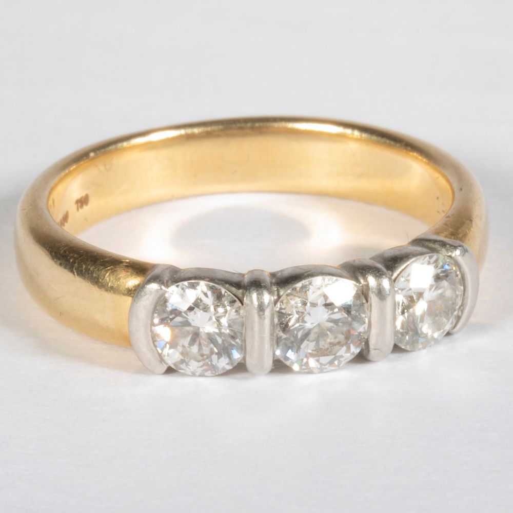 Appraisal: Tiffany Co Diamond Engagement Ring Signed 'Tiffany Co ' marked