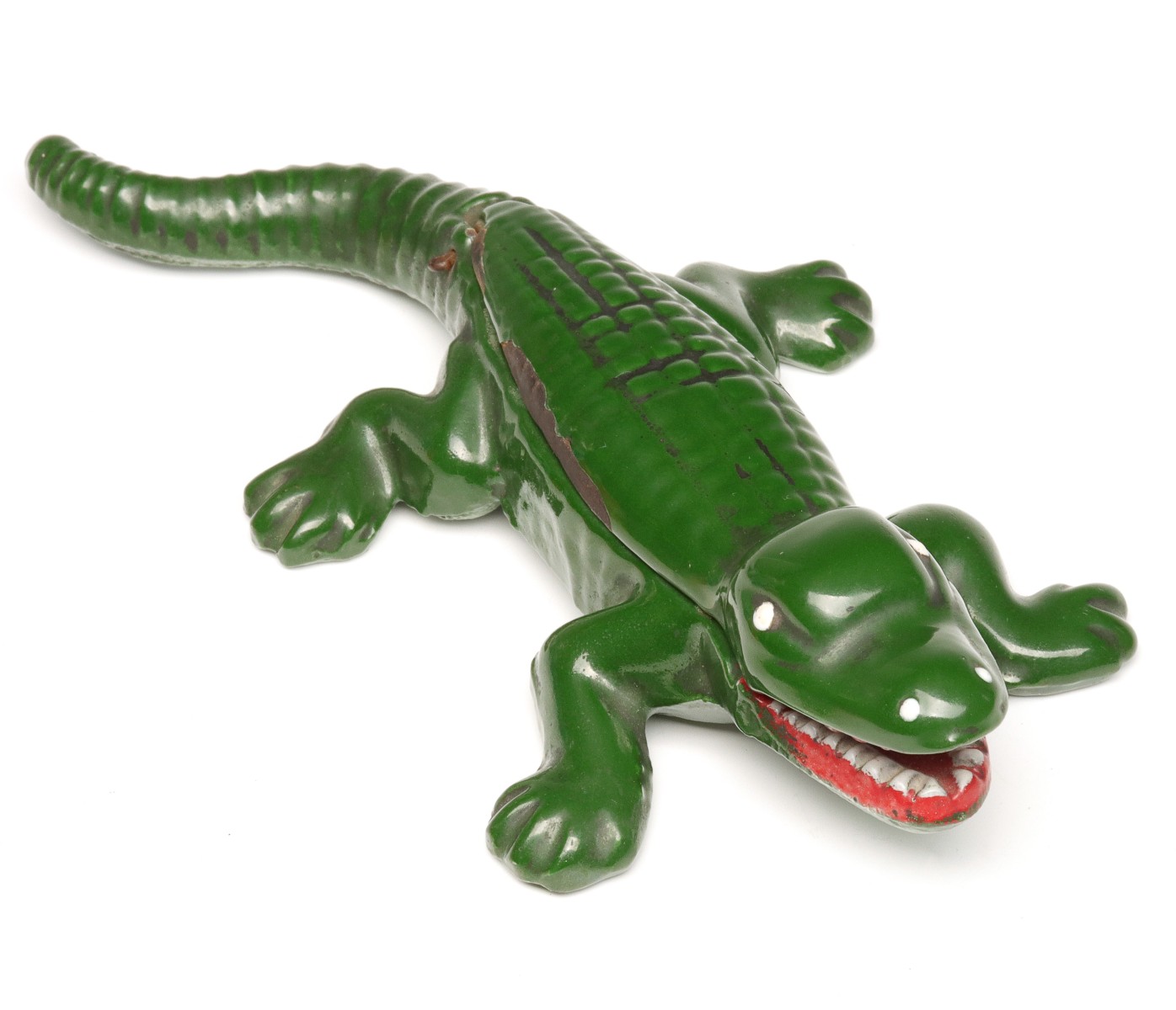 Appraisal: A GRANITEWARE ENAMEL IRON ALLIGATOR SAFE C The iron casting