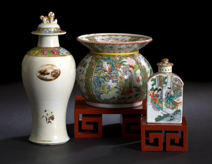 Appraisal: Chinese Export Porcelain Covered Tea Caddy th century of flattened