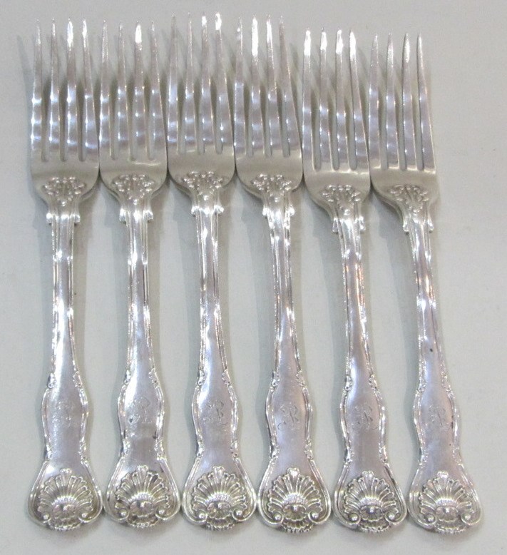 Appraisal: A set of six Victorian silver stylized shell pattern dessert