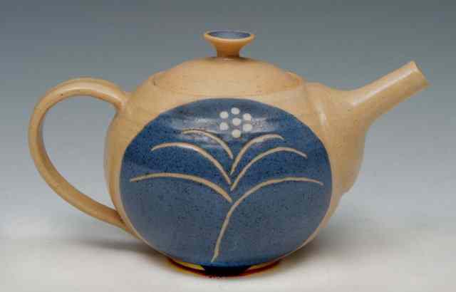 Appraisal: A KINGWOOD STONEWARE POTTERY TEAPOT and cover possibly Michael Cardew