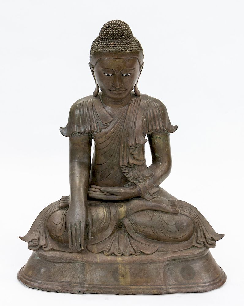 Appraisal: A LARGE THAI BRONZE FIGURE OF BUDDHA SHAKYAMUNI A LARGE