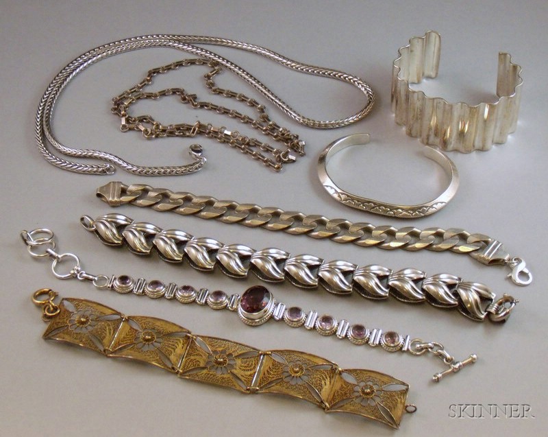 Appraisal: Eight Pieces of Assorted Mostly Silver Jewelry