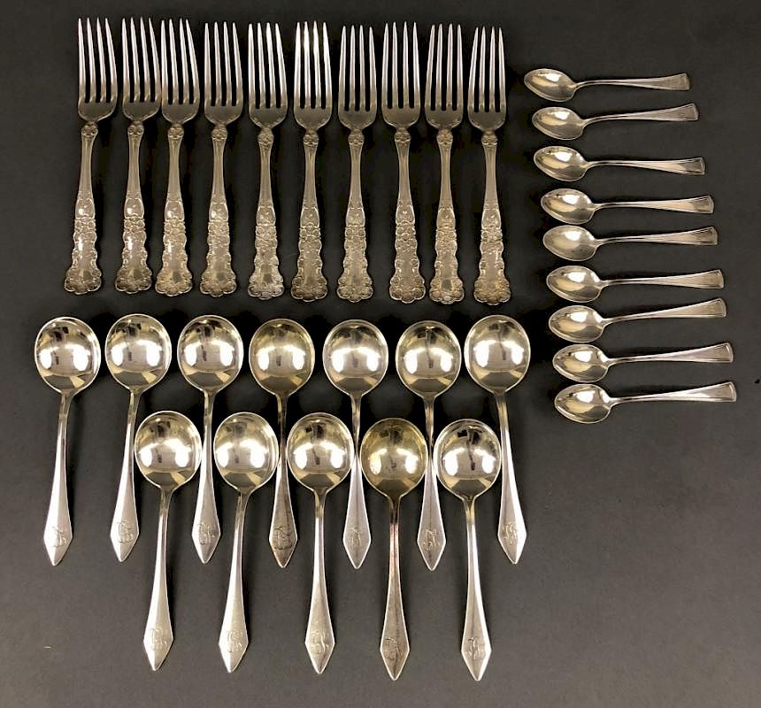 Appraisal: Sterling Silver Flatware Sterling silver flatware to inclulde ten luncheon