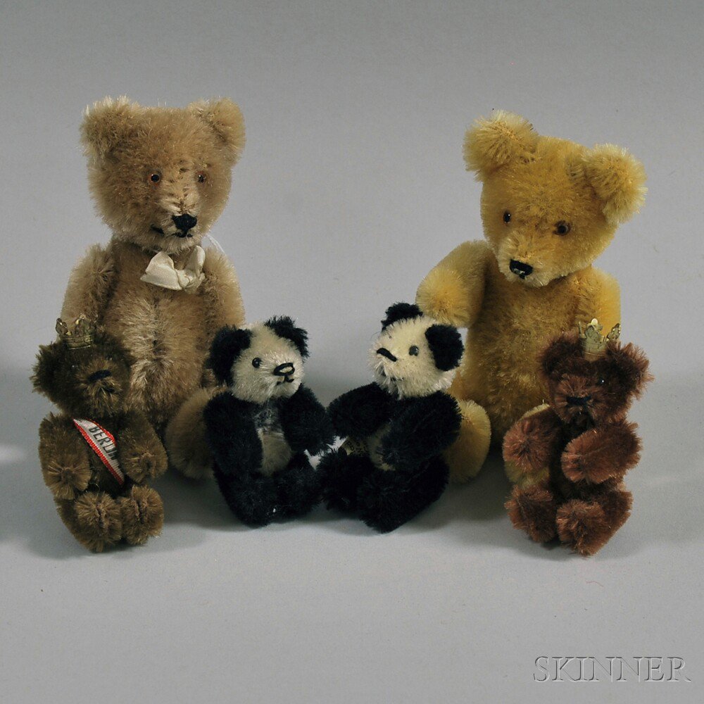 Appraisal: Six Small Vintage Mohair Articulated Schuco Teddy Bears two small