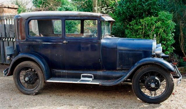 Appraisal: A FORD A SERIES TWO DOOR SALOON registration DS blue