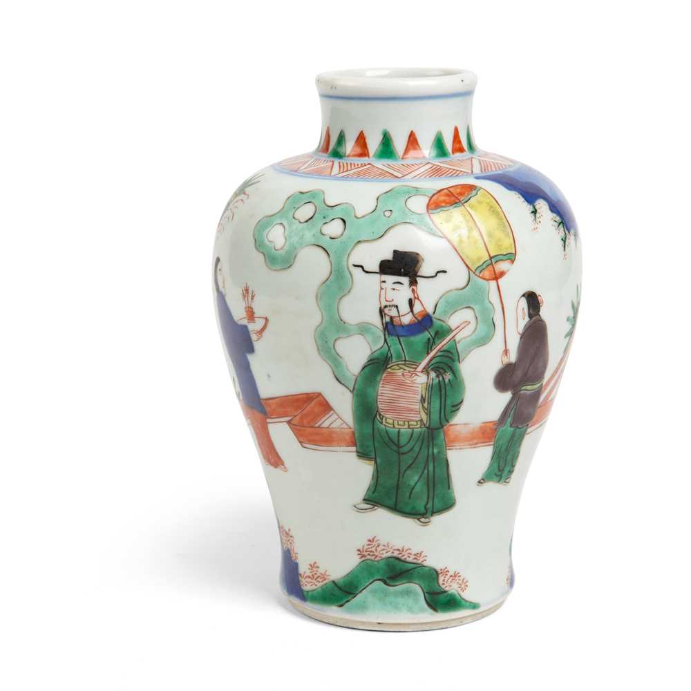 Appraisal: WUCAI 'MEIPING' VASE QING DYNASTY TH CENTURY the exterior painted