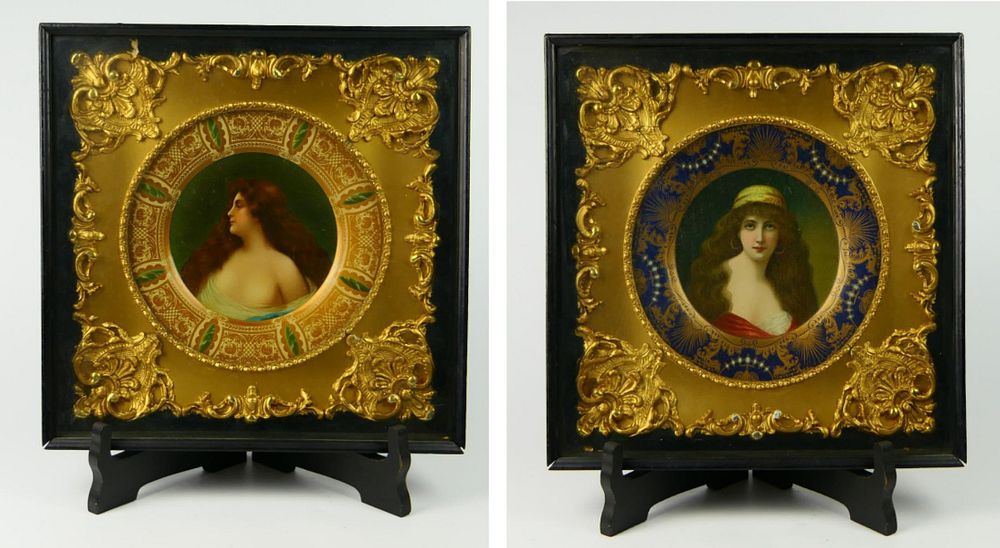 Appraisal: PAIR OF ANTIQUE FRAMED VIENNA ART PLATES Each lithographed tin