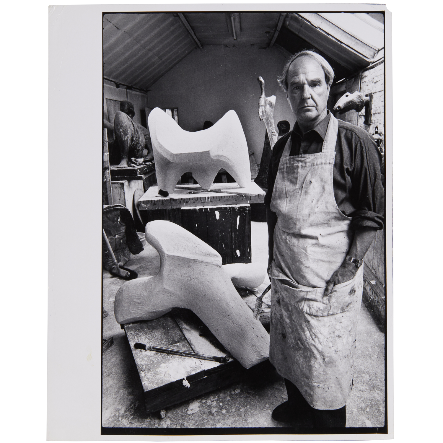 Appraisal: IRVING PENN HENRY MOORE IN THE STUDIO Irving Penn American