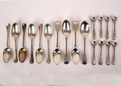 Appraisal: Six th Century silver tablespoons Joseph Smith London possibly four