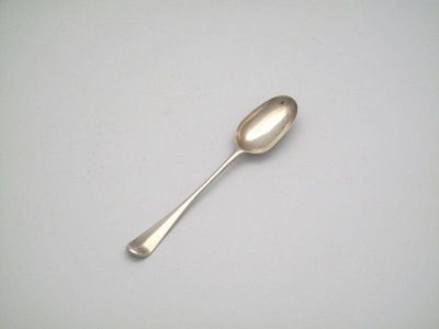 Appraisal: Robert Luke a silver Hanoverian pattern teaspoon circa the reverse