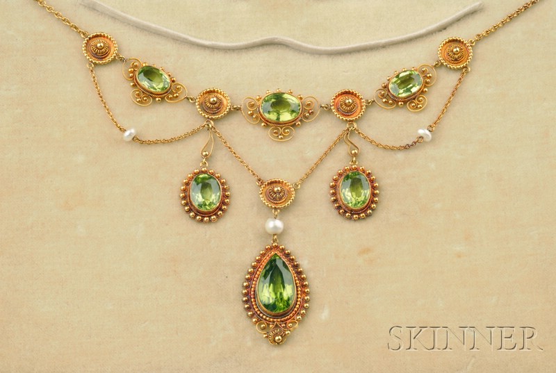 Appraisal: Antique kt Gold and Peridot Fringe Necklace bezel-set with oval