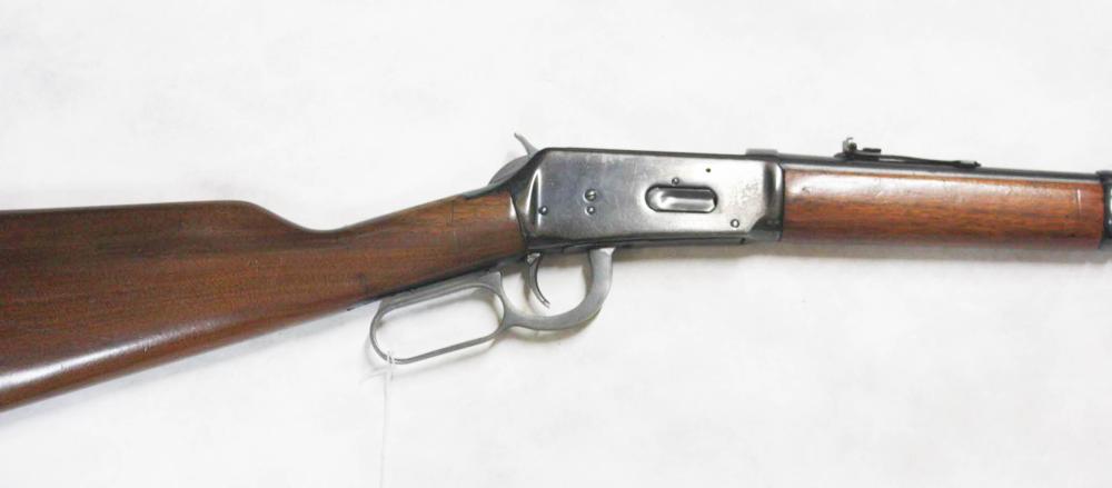 Appraisal: WINCHESTER MODEL LEVER ACTION RIFLE - caliber round barrel straight