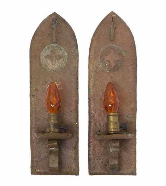 Appraisal: A Pair of American Arts and Crafts Copper Single-Light Sconces