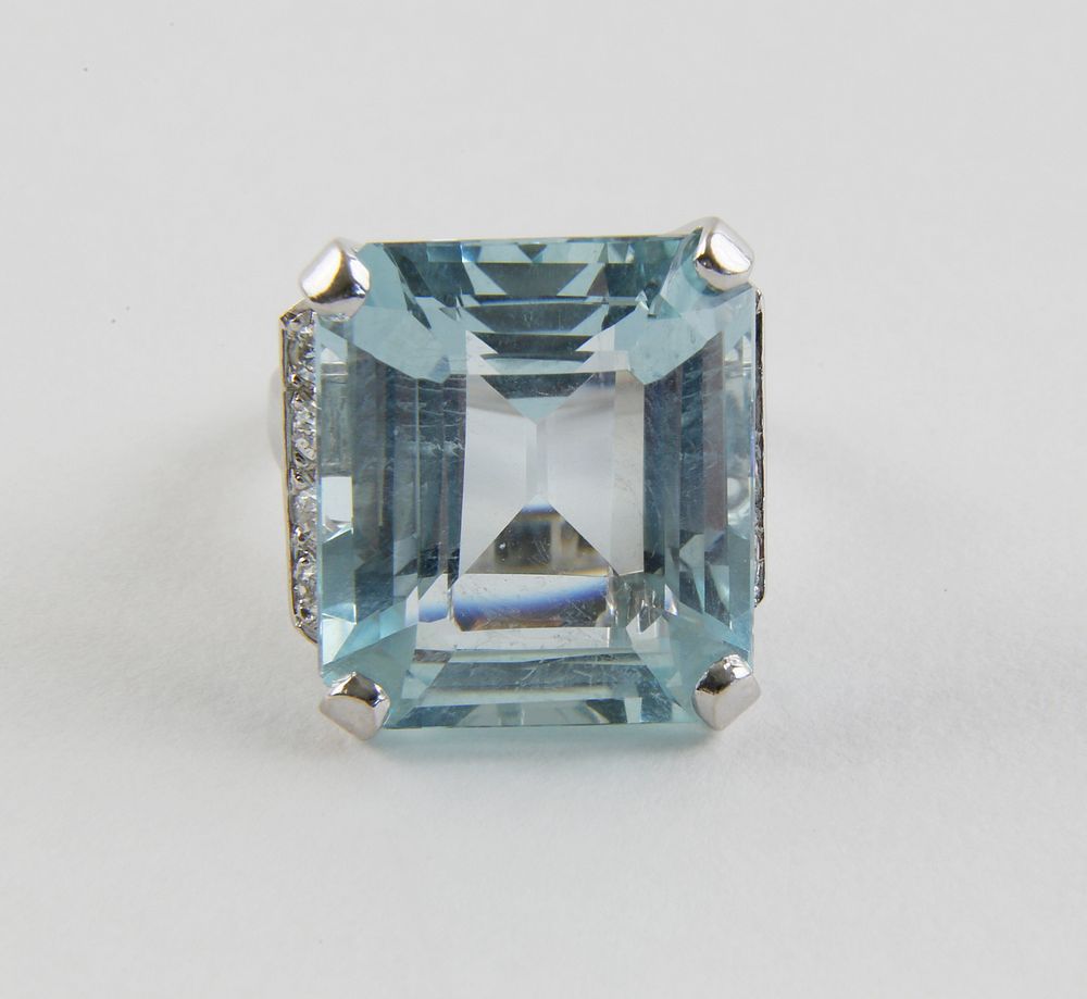 Appraisal: Emerald Cut Natural Aquamarine and Diamond Ring Emerald Cut Natural