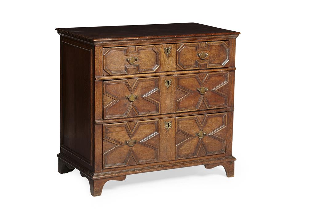 Appraisal: WILLIAM MARY OAK CHEST OF DRAWERS LATE TH CENTURY the