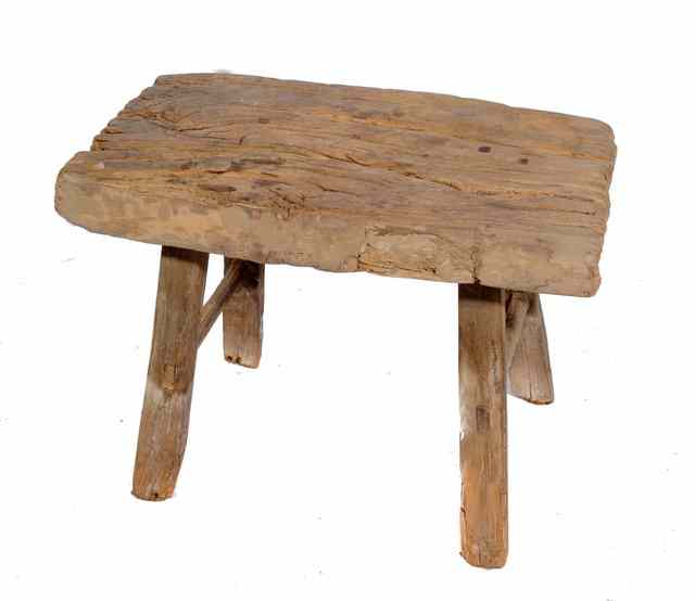 Appraisal: A RUSTIC BENCH OR LOW TABLE wide