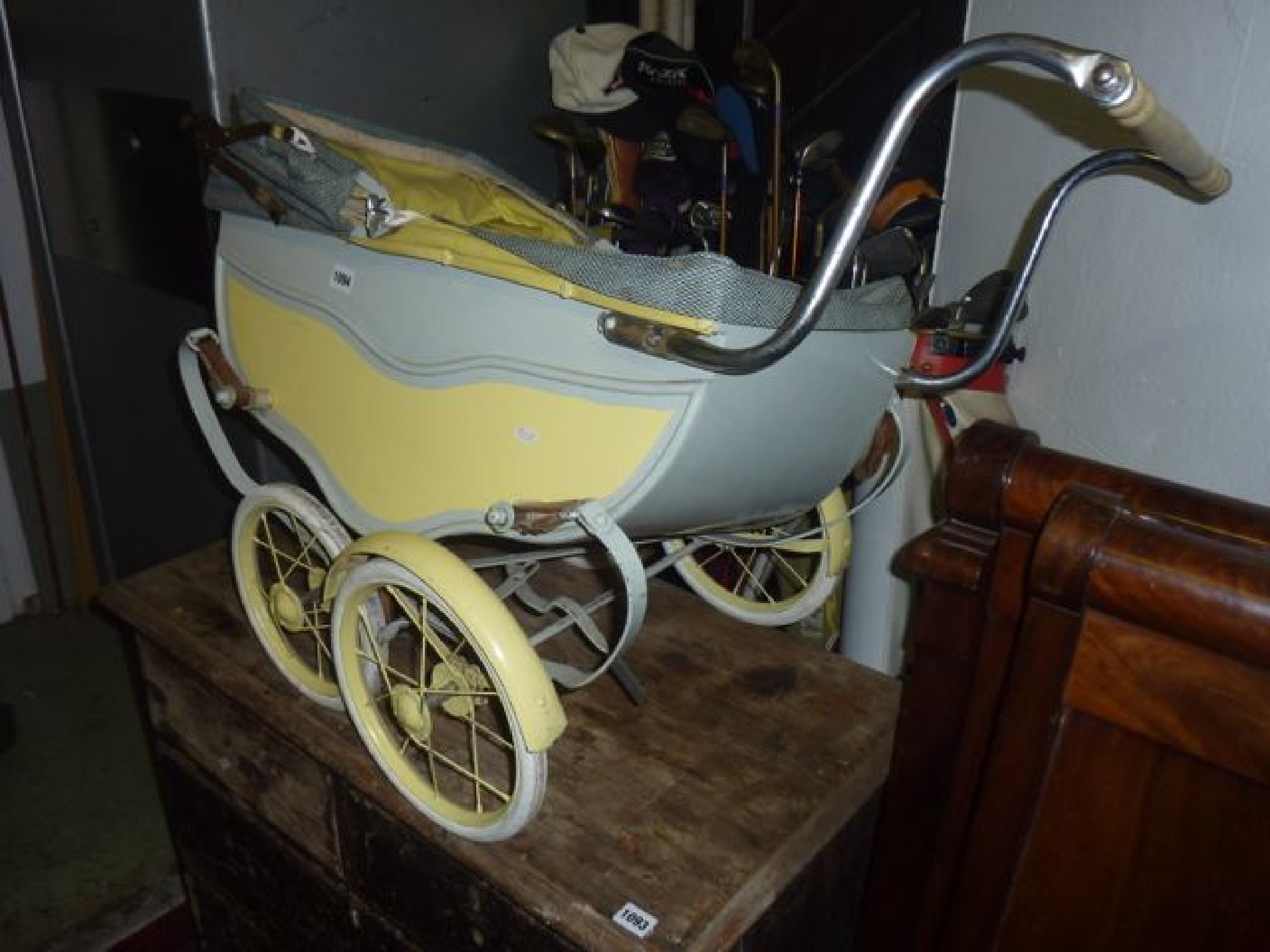 Appraisal: A vintage child's coach built dolls pram with sprung frame