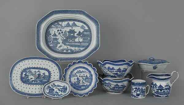 Appraisal: Collection of Chinese export blue and white porcelain th c