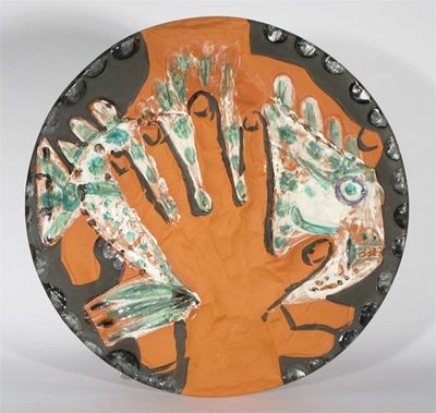 Appraisal: Hands on Fish' a Madoura Vallauris limited edition terracotta plate