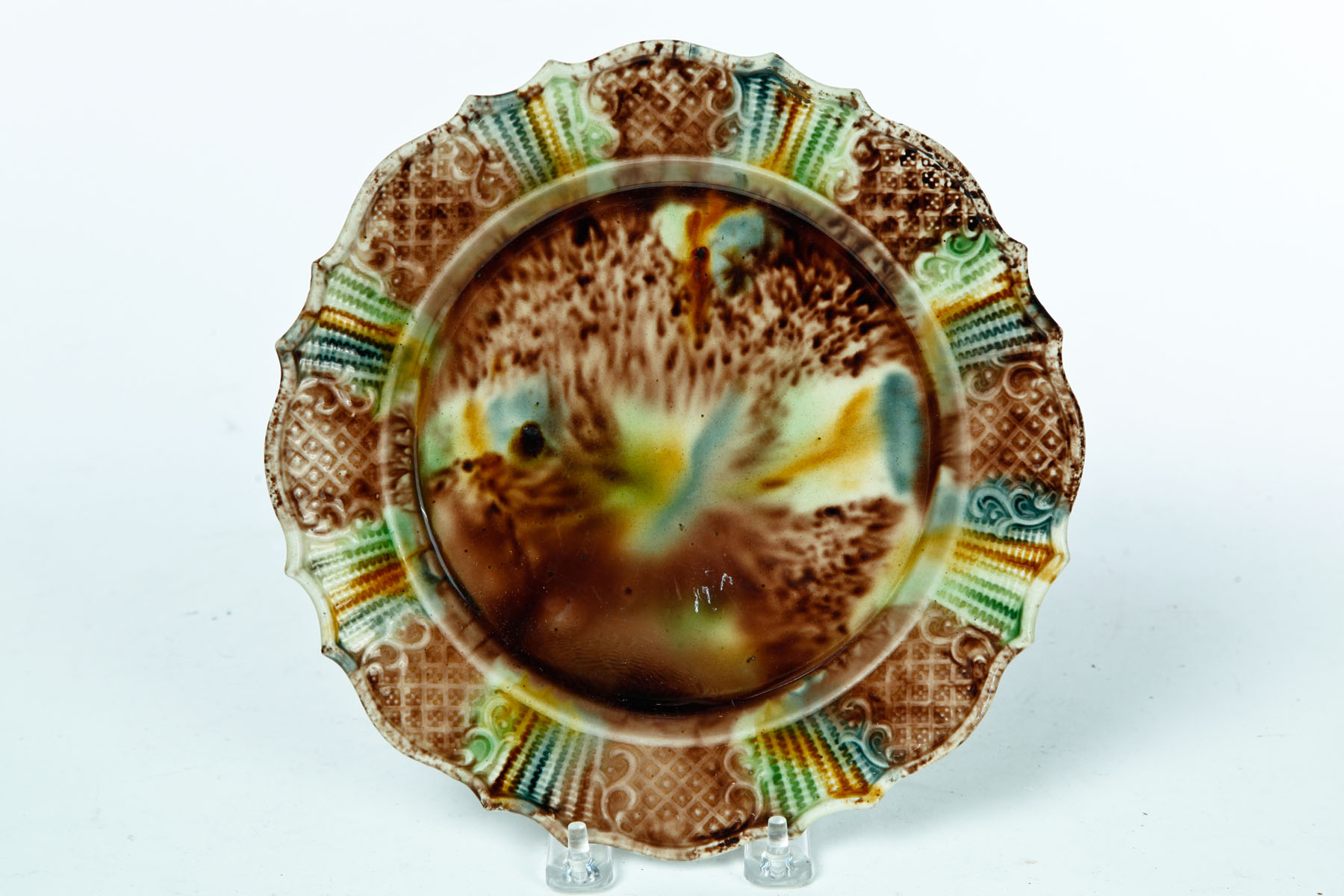 Appraisal: WHIELDONWARE PLATE England late th century Glaze has good color