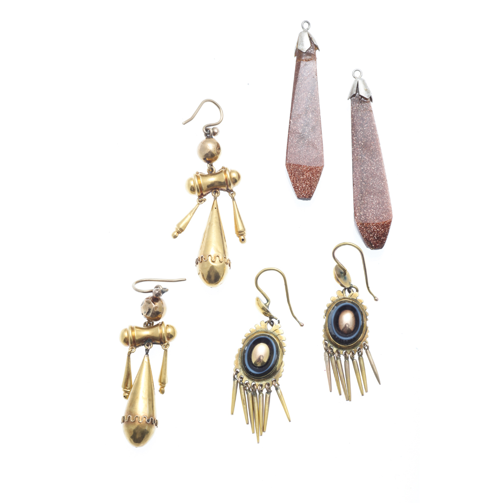 Appraisal: A collection of earrings to include a pair of yellow