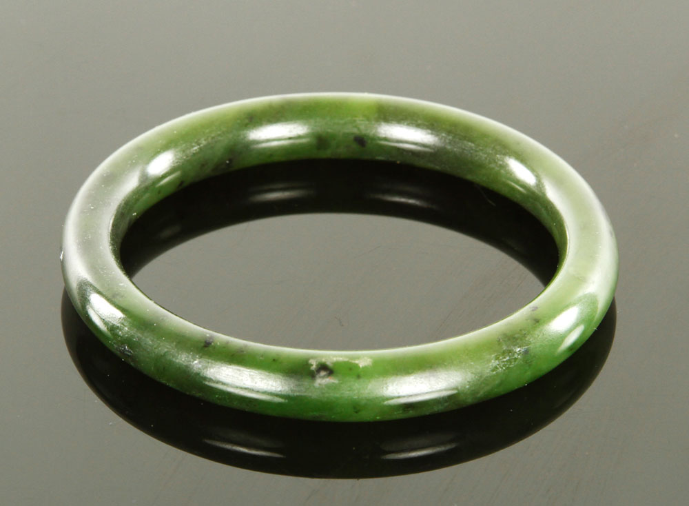 Appraisal: - Chinese Spinach Jade Bracelet Chinese spinach color jade bracelet