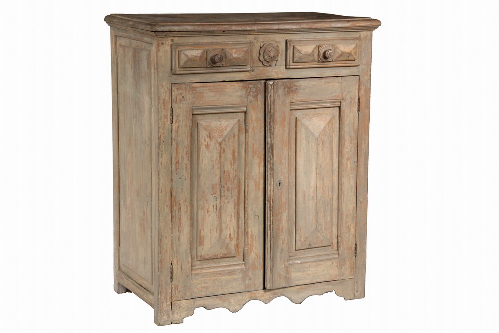 Appraisal: CANADIAN DIAMOND POINT CUPBOARD - th c Country Cupboard in