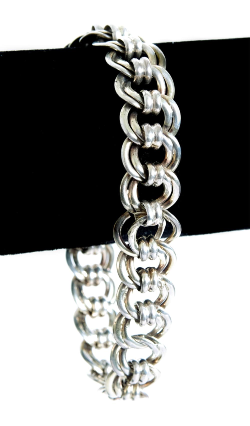 Appraisal: EUROPEAN SILVER CHAIN LINK BRACELETEuropean silver chain bracelet Bracelet is