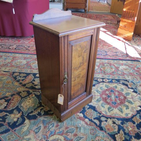 Appraisal: Mahogany Bedside Cabinet with door