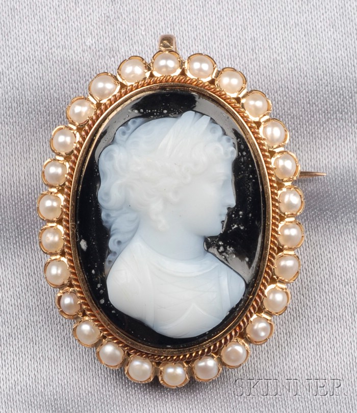 Appraisal: Antique Onyx and Seed Pearl Cameo Brooch depicting a classical