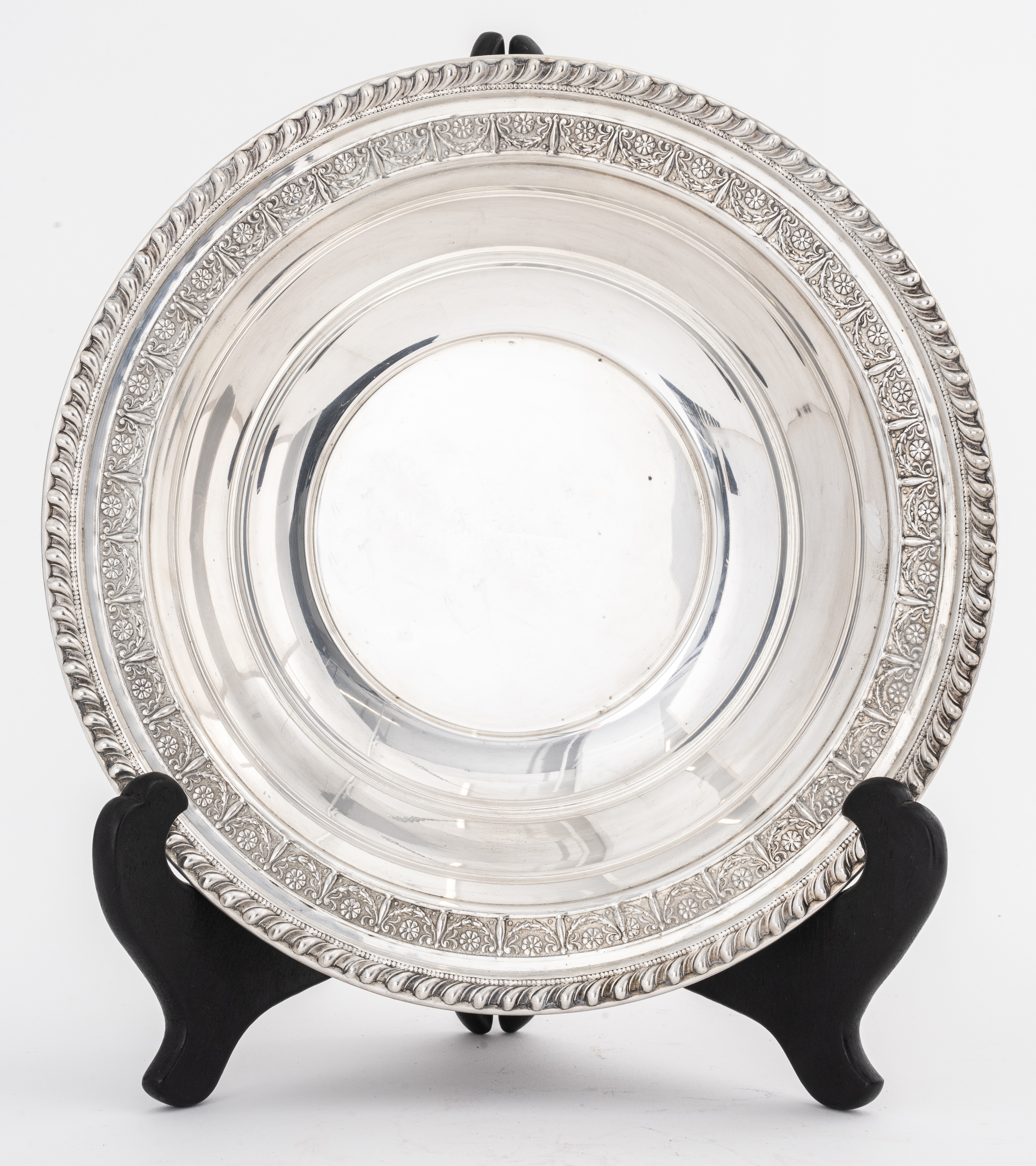 Appraisal: STERLING SILVER SERVING BOWL Sterling silver serving bowl with decorative