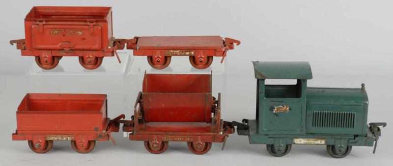 Appraisal: Pressed Steel Buddy L Industrial Train Set Description Includes five