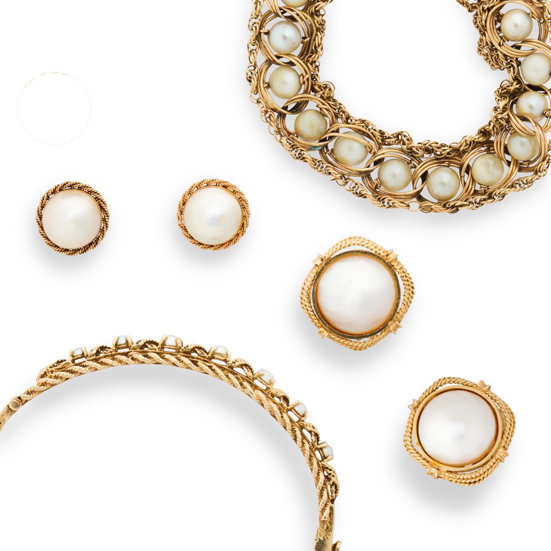 Appraisal: A GROUP OF CULTURED PEARL AND FOURTEEN KARAT GOLD JEWELRY